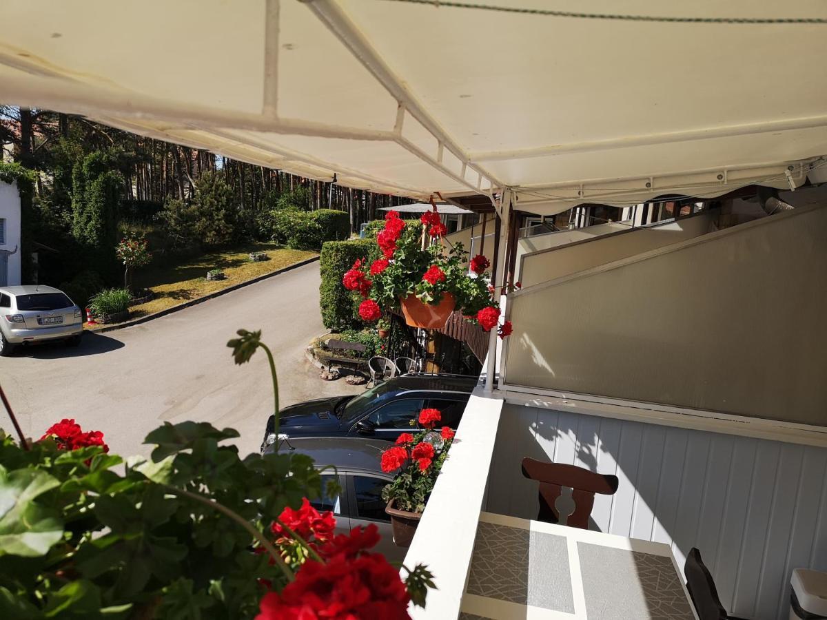 Mini Kotedzas Vakaris Apartment Nida Ngoại thất bức ảnh